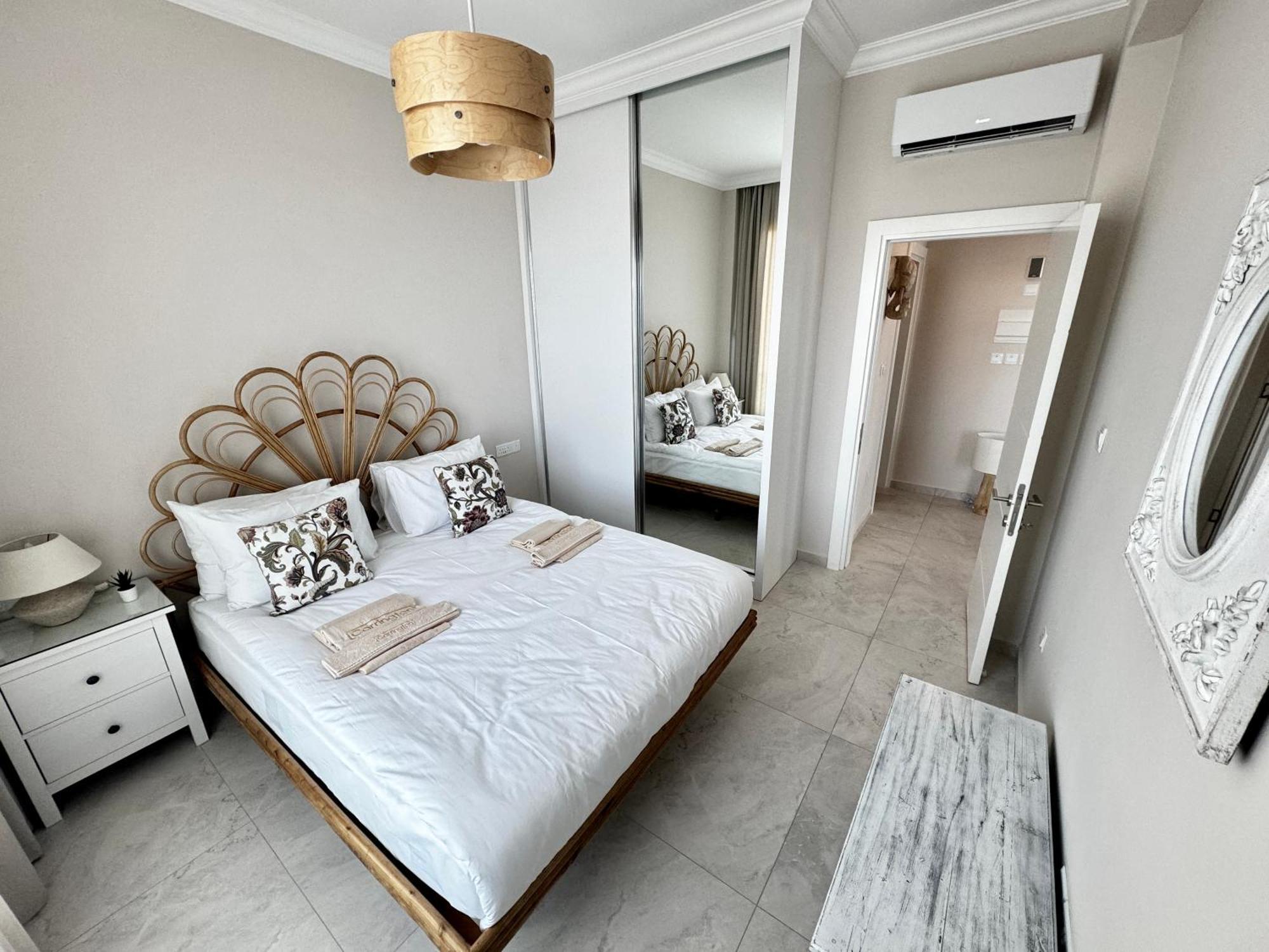 Carrington Holidays Kyrenia  Exterior photo