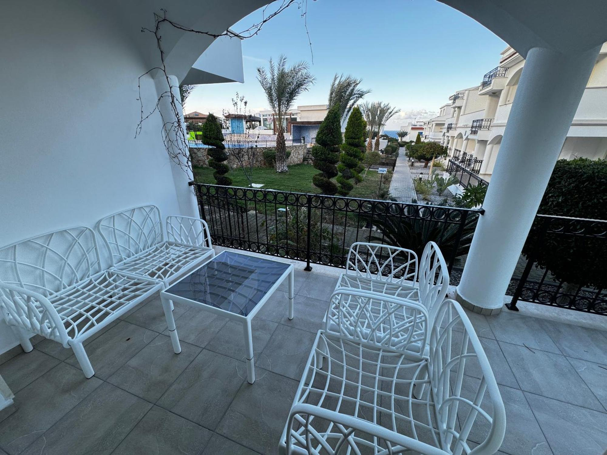 Carrington Holidays Kyrenia  Exterior photo