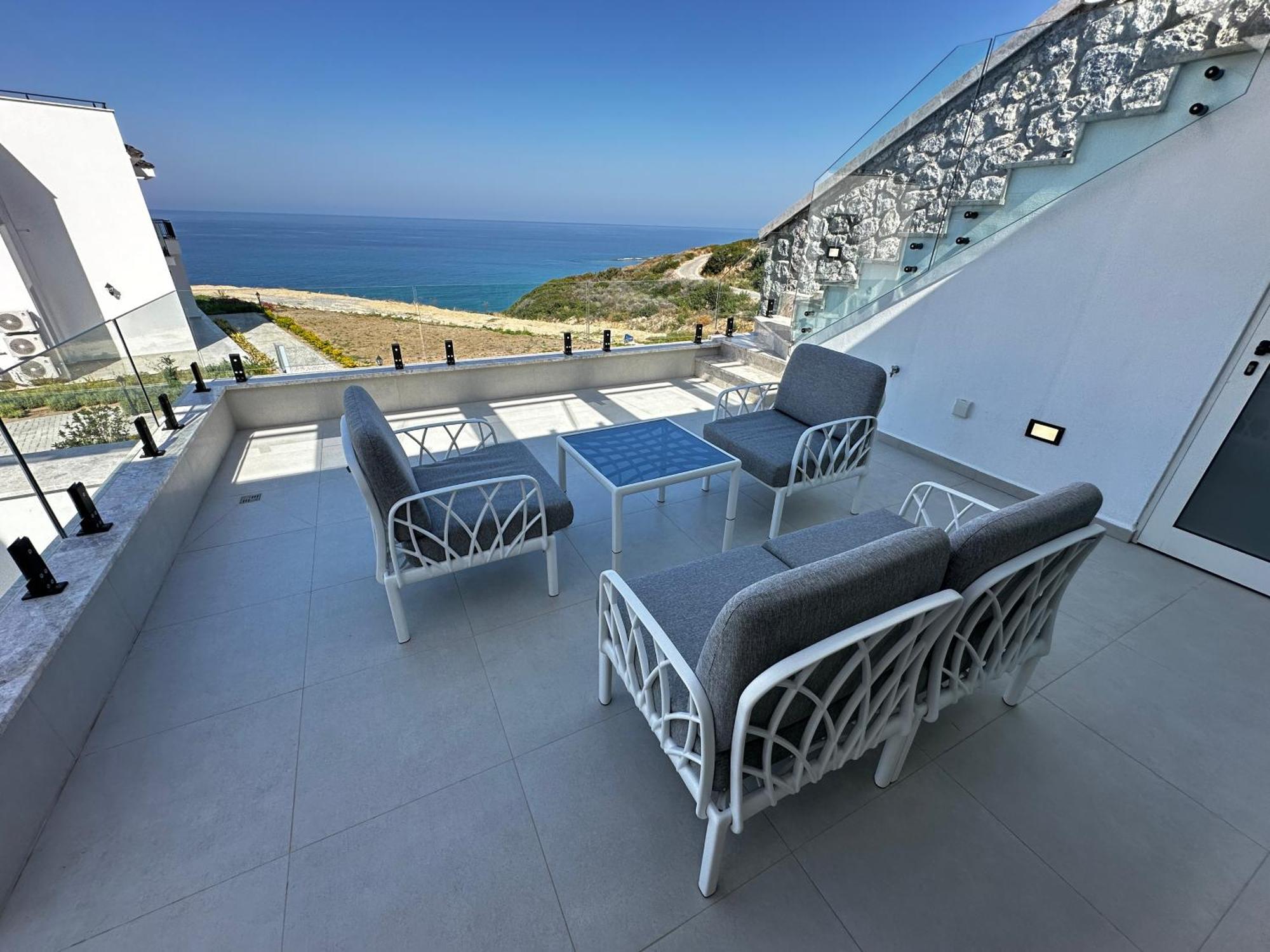 Carrington Holidays Kyrenia  Exterior photo