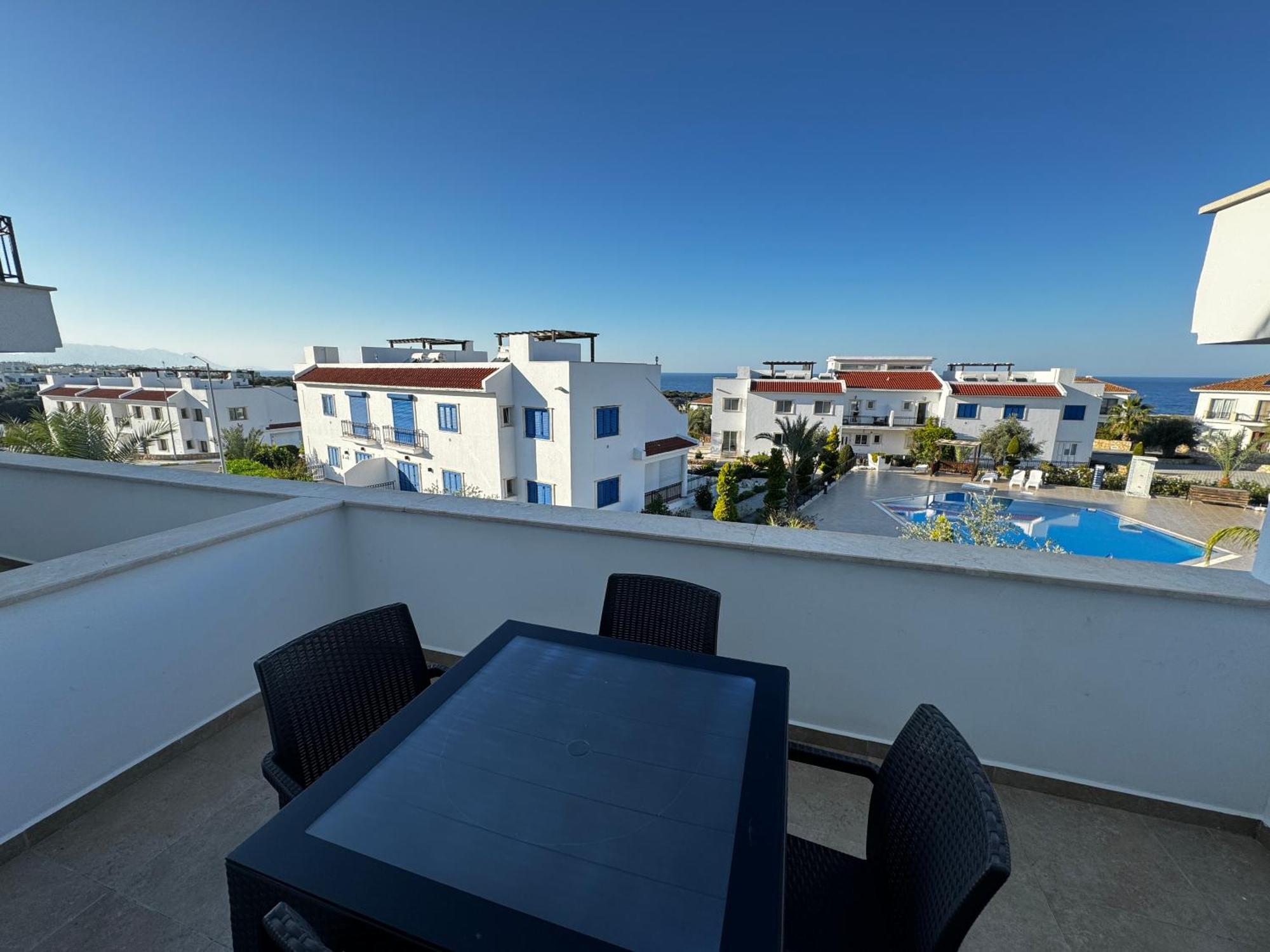 Carrington Holidays Kyrenia  Exterior photo